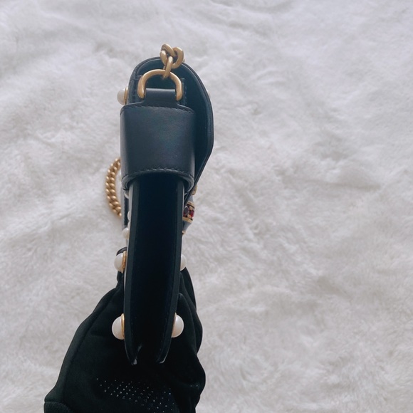 Authentic Gucci Mini Queen Margaret Broadway Crossbody Bag in black calf leather - Picture 3 of 6